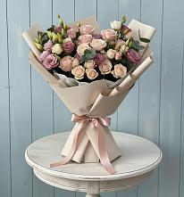 Букет цветов из:  Розы и Лизиантусы в Ступино