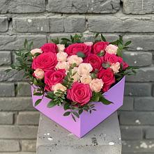 Цветочная композиция из Розы в коробке в Ступино