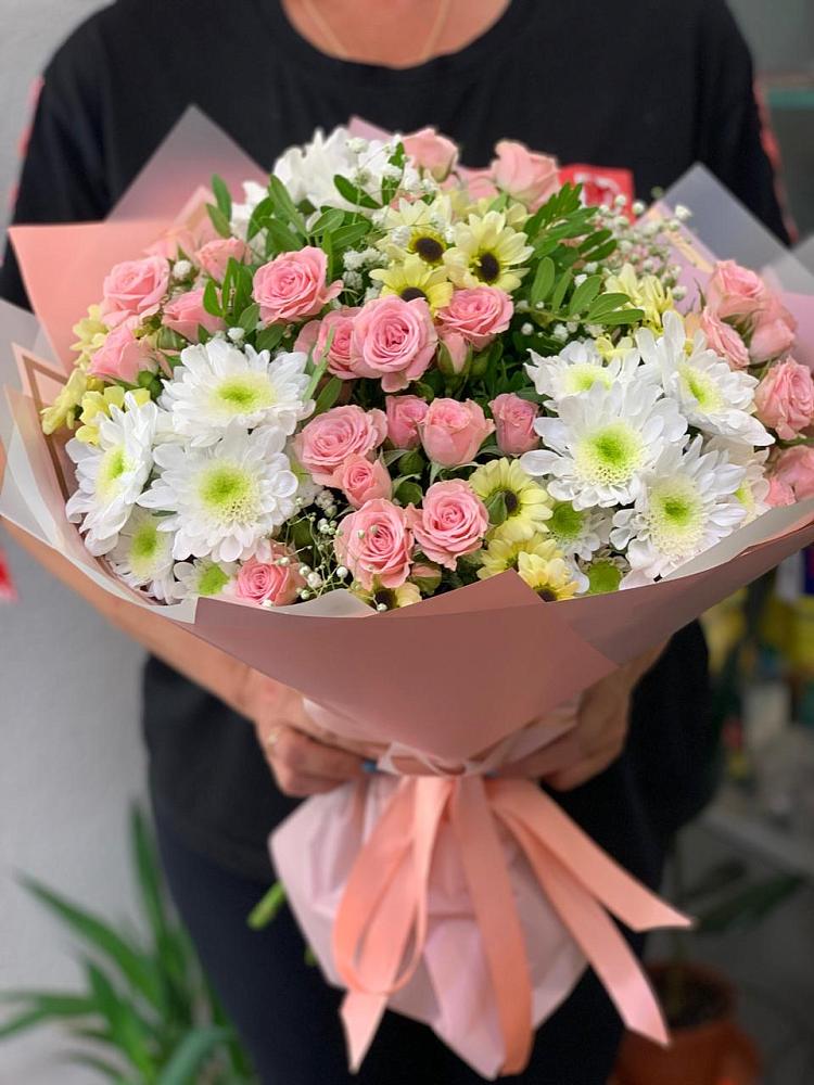 Букет цветов из: Розы и Хризантемы в Ступино