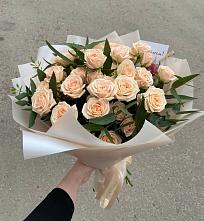 Букет Кремовые розы Латте в Ступино