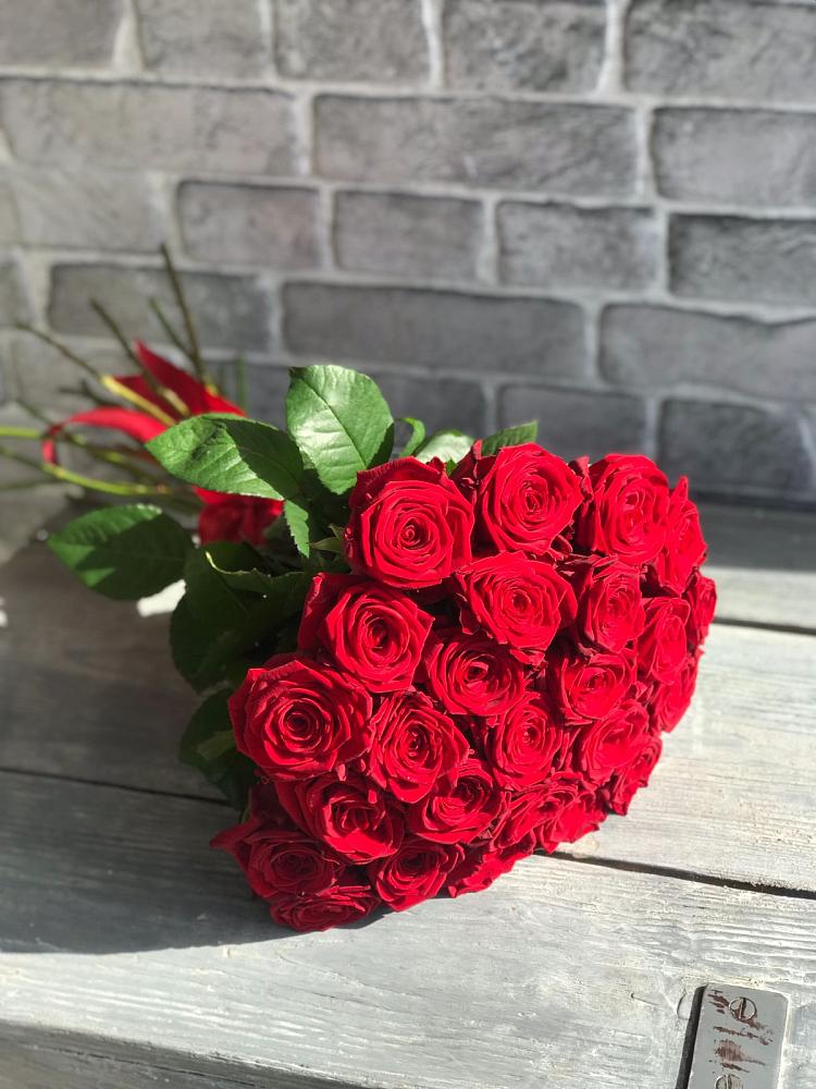 Букет Красные розы Фридом в Ступино