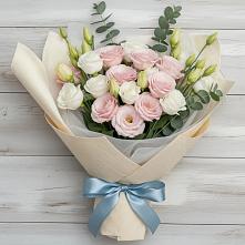 Букет цветов из:  Лизиантусы в Ступино