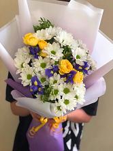 Букет цветов из:  Ирисы, Хризантемы и Розы #REPLACE_PRED# Ступино