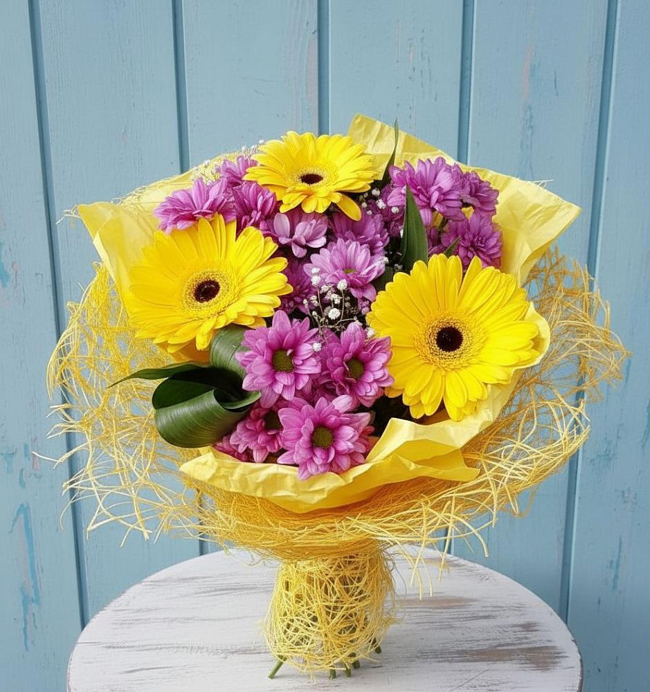 Букет цветов из: Хризантемы и Герберы в Ступино