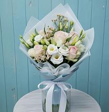 Букет цветов из:  Розы и Лизиантусы в Ступино