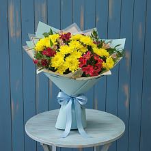 Букет цветов из:  Альстромерии и Хризантемы в Ступино