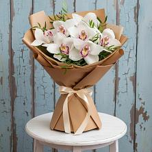Букет цветов из:  Орхидеи и Розы в Ступино